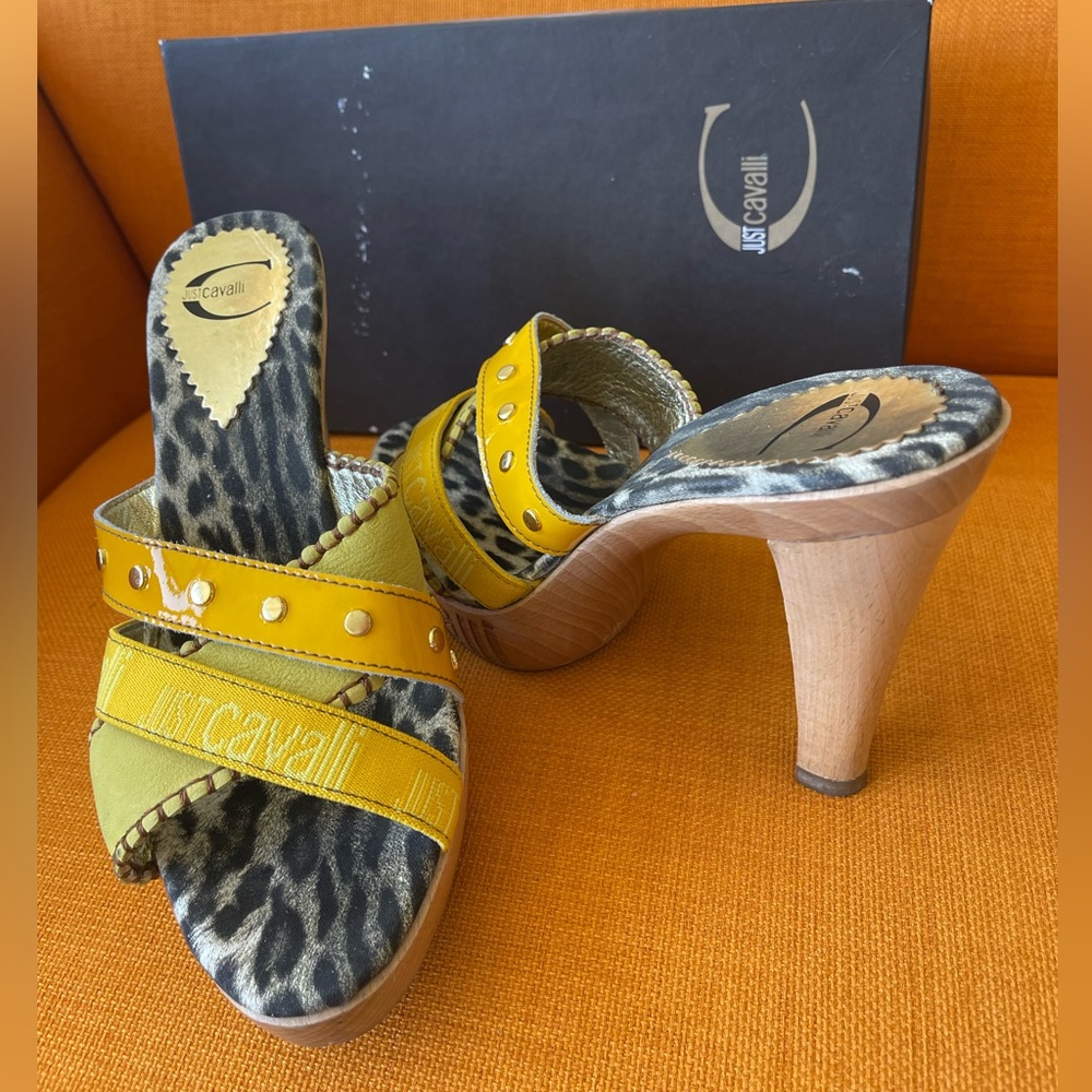 VINTAGE JUST CAVALLI Yellow & chartreuse color wooden HEELS💝HP